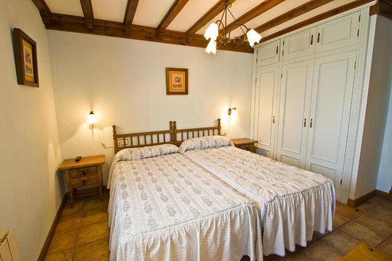 Hospedaje Granada San Vicente De La Barquera Camera foto